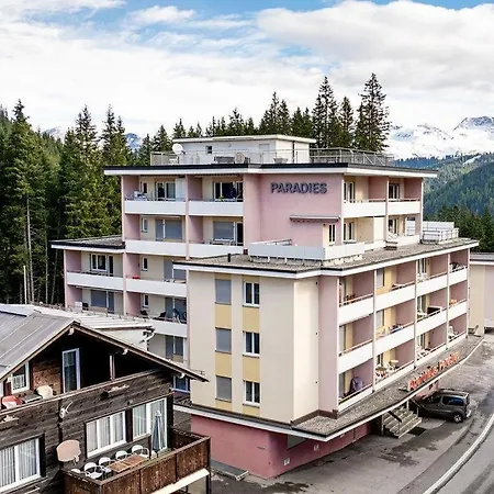 Paradies 305 *
